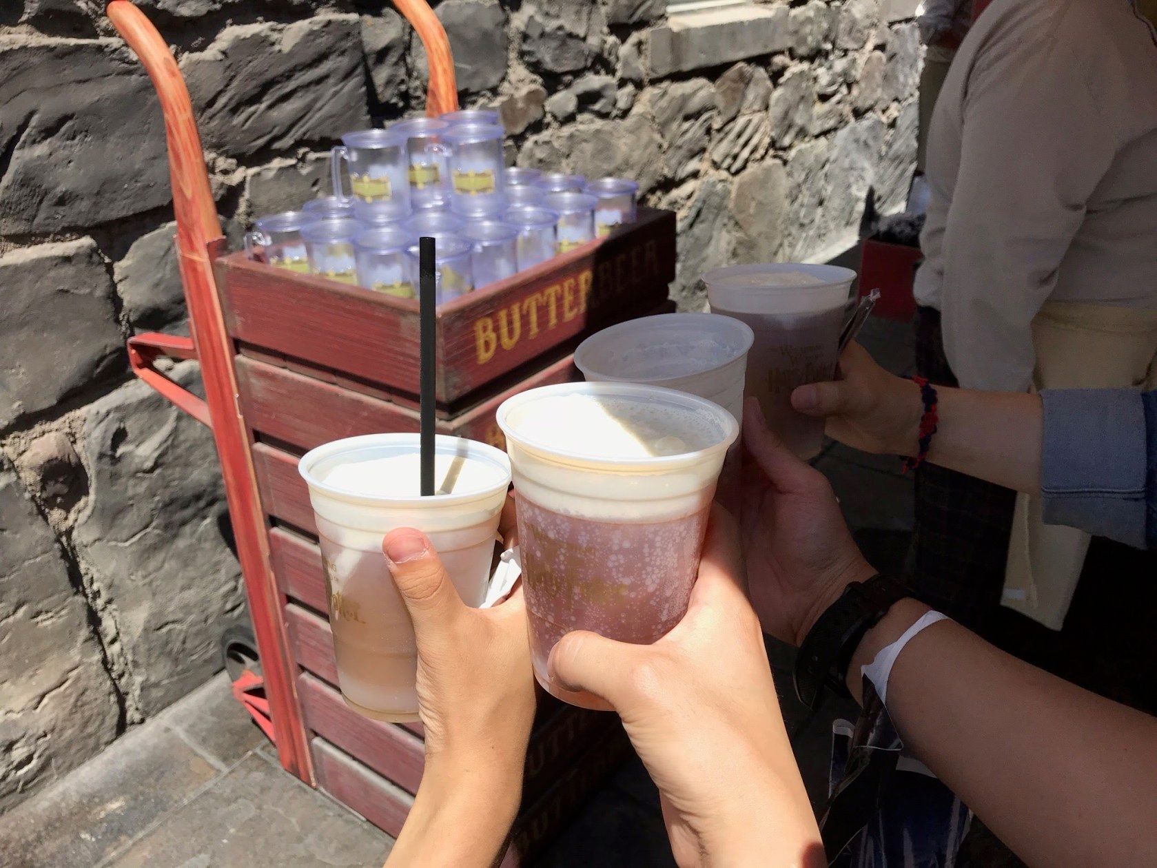 Universal Studio Hollywood – Butterbeer 를 마셔봤다.
